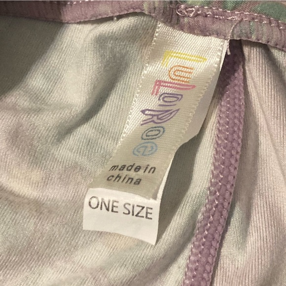 💐🌷Lularoe OS Leggings - Pastel Floral - Picture 6 of 6